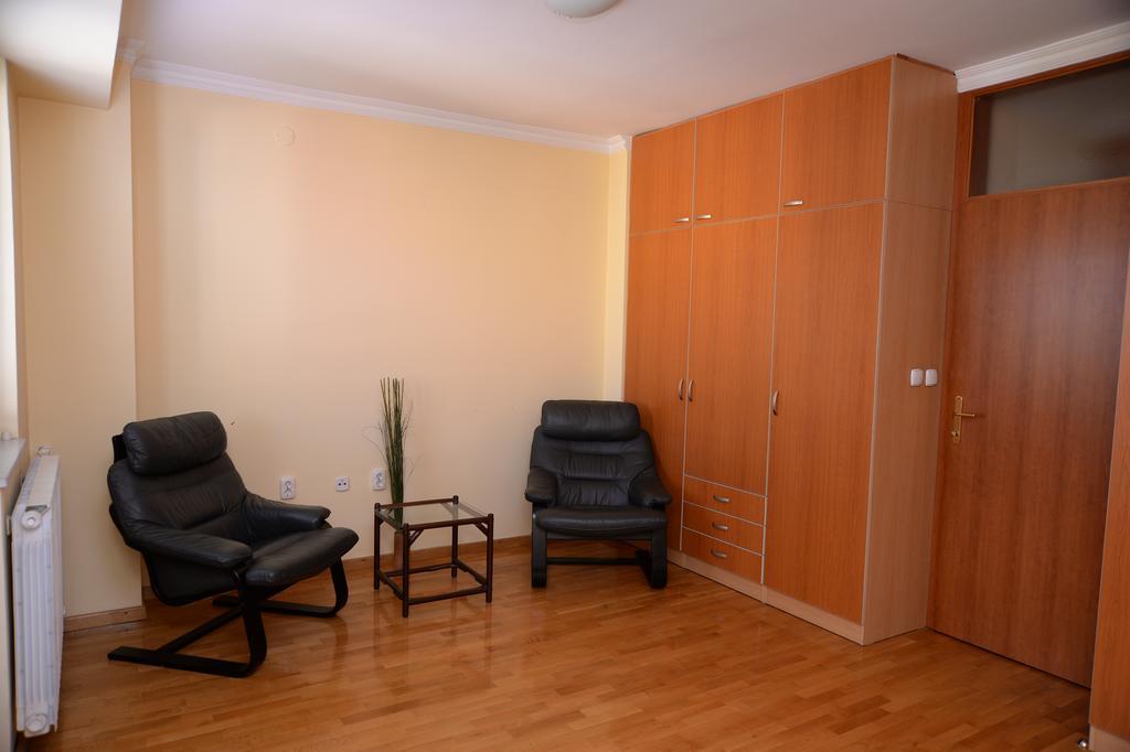 Exclusive Central Apartments Скопие Екстериор снимка
