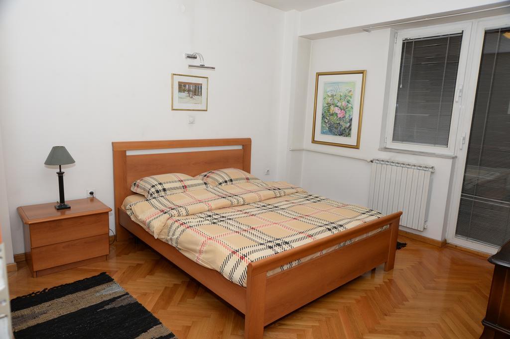 Exclusive Central Apartments Скопие Екстериор снимка