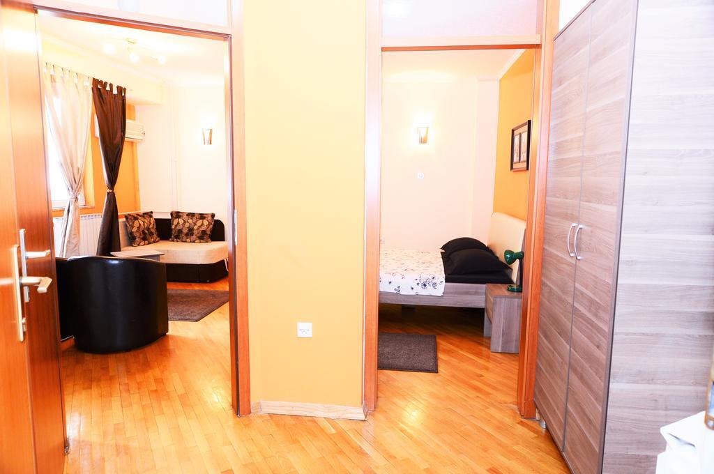 Exclusive Central Apartments Скопие Екстериор снимка