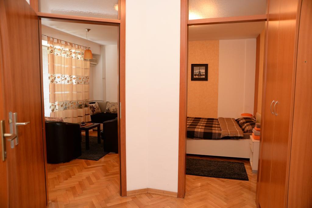 Exclusive Central Apartments Скопие Екстериор снимка