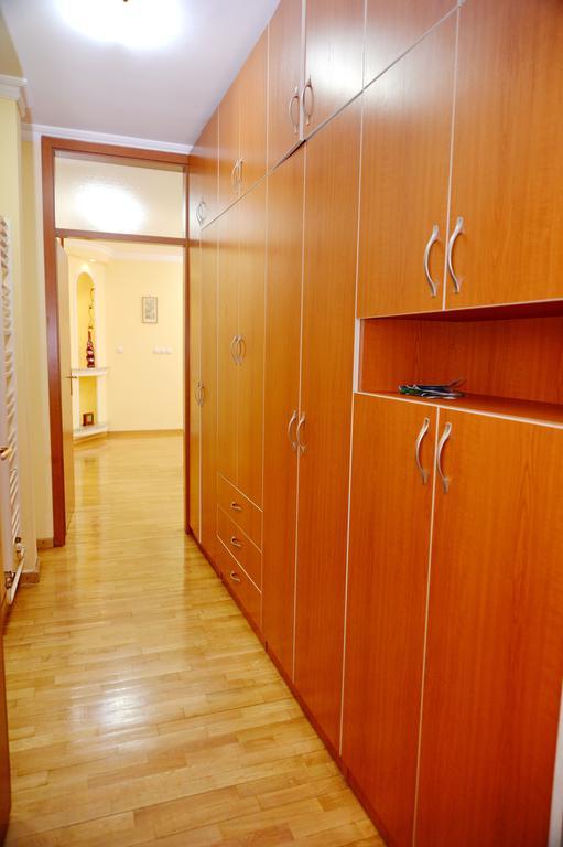 Exclusive Central Apartments Скопие Екстериор снимка