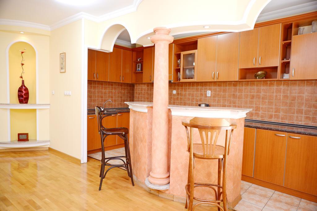 Exclusive Central Apartments Скопие Екстериор снимка