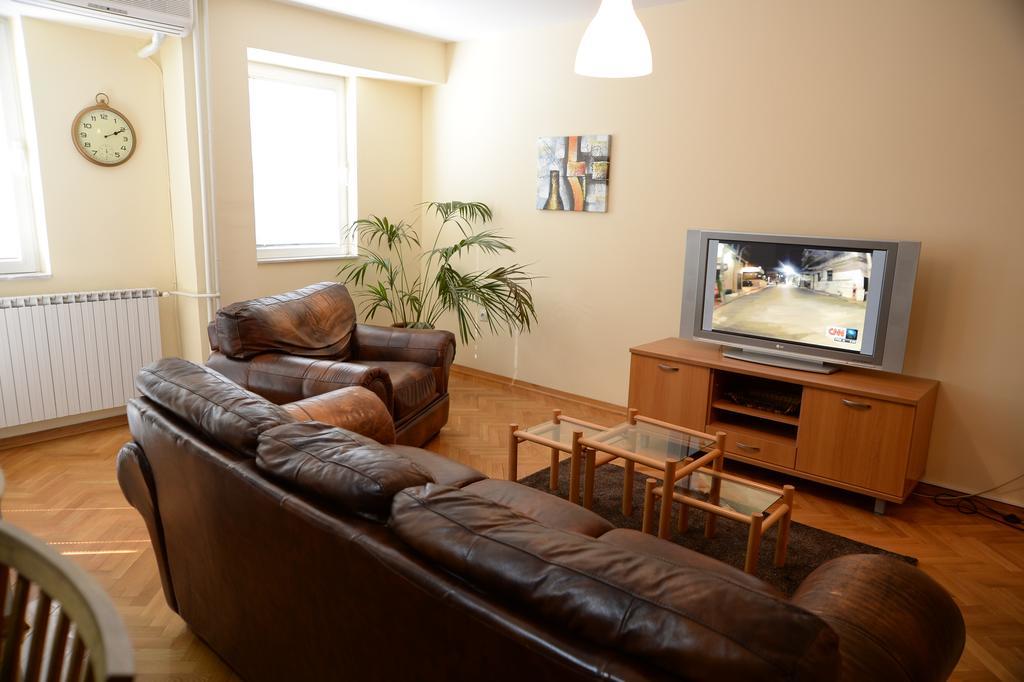 Exclusive Central Apartments Скопие Екстериор снимка