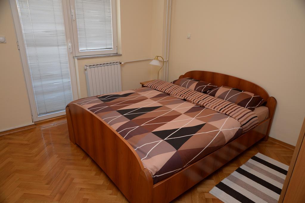 Exclusive Central Apartments Скопие Екстериор снимка